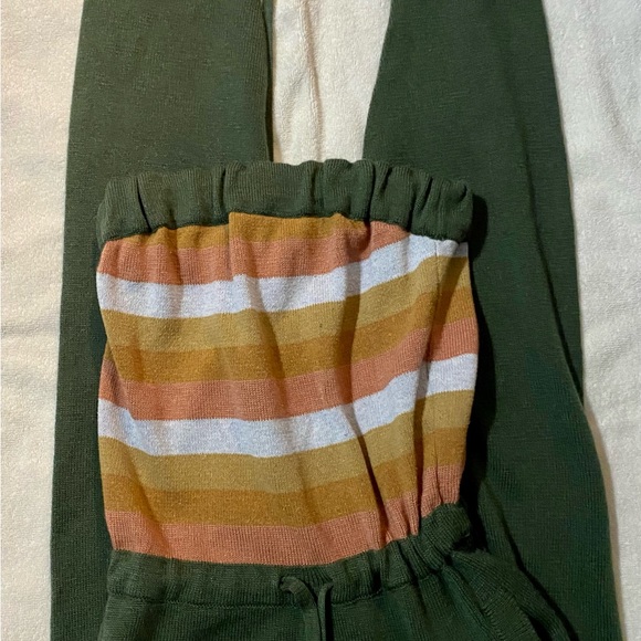 Jen’s Pirate Booty Jumpsuit NWOT OPEN TO OFFERS ! - Picture 2 of 4